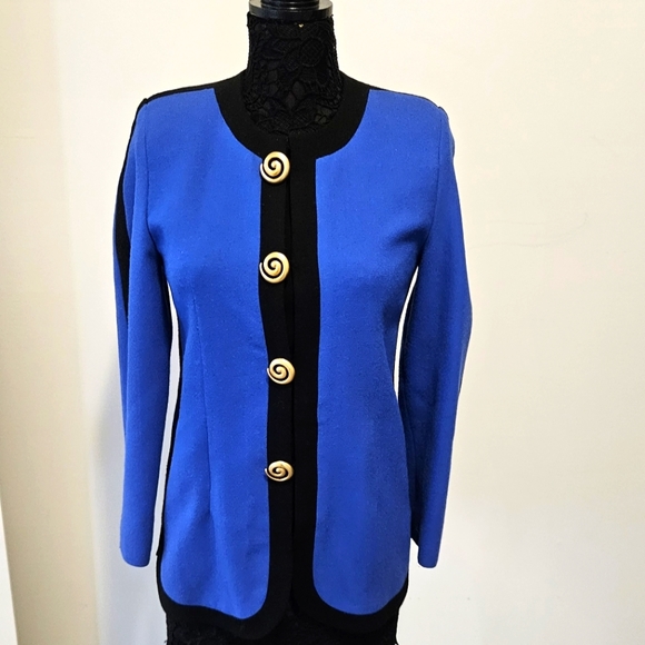 Carolina Herrera Jackets & Blazers - Carolina Herrera Jacket Vintage Royal blue/Black Sz 6 EUC